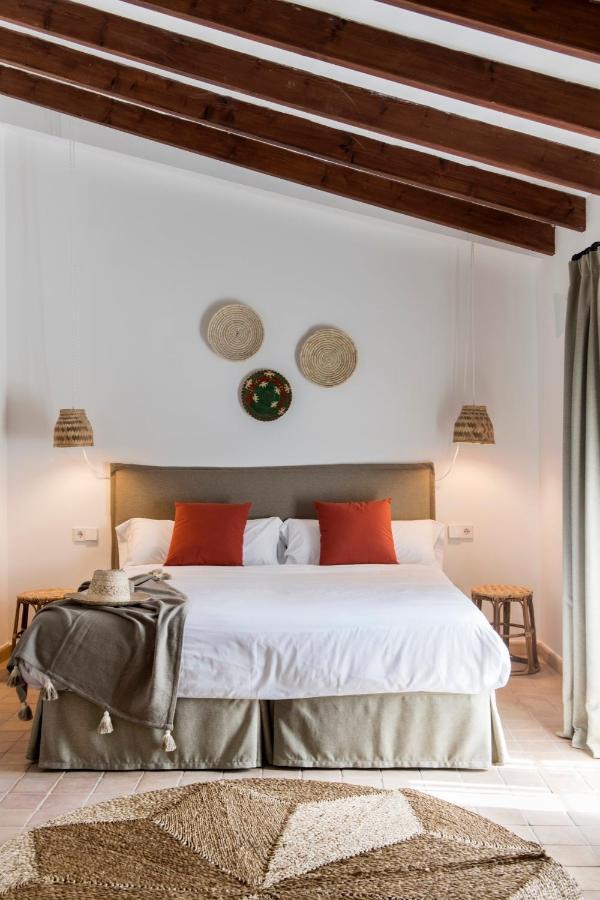 Curolla Petit Hotel Maria De La Salut