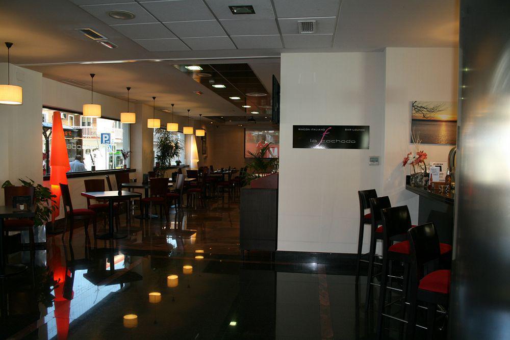 Clement Barajas Hotel
