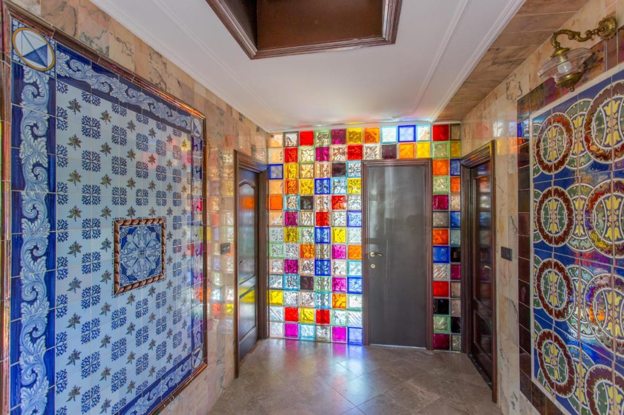 Gaudi Style Apartahotel Nàquera