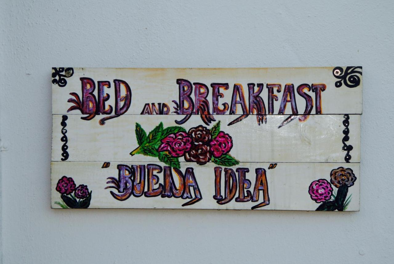 Buena Idea - Adults Only Bed & Breakfast