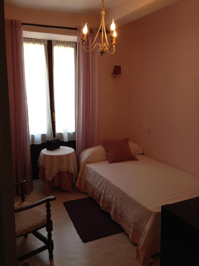 Bed & Breakfast Etxaluze