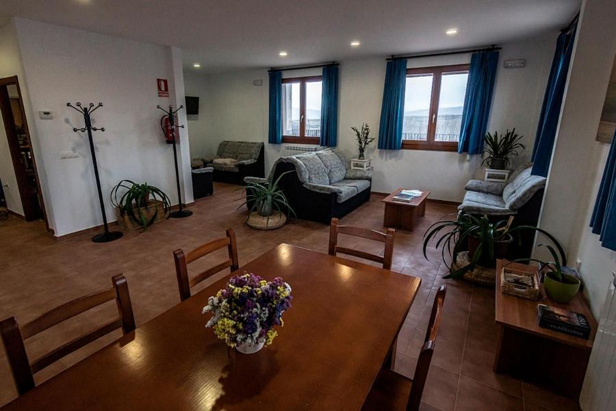 Hostel Turistico Tierras Altas *