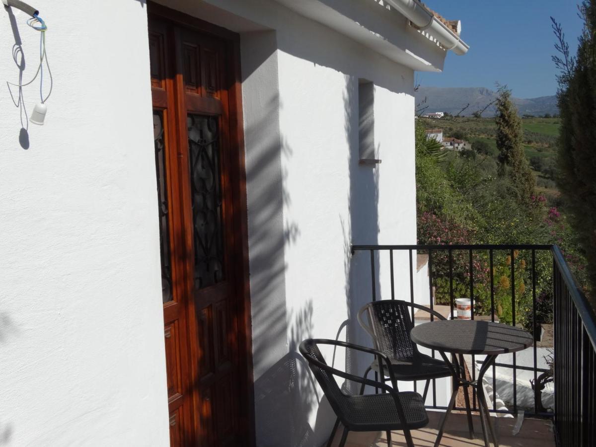 Cortijo Loma León *
