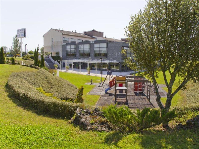 Hq La Galeria Hotel 4*