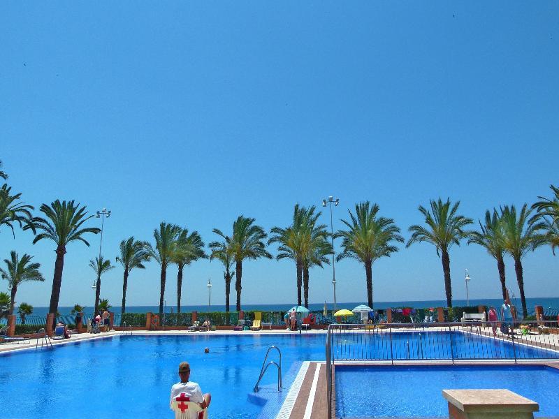 Apartamento Intercentro Algarrobo-costa Turísticos -inmobiliaria *