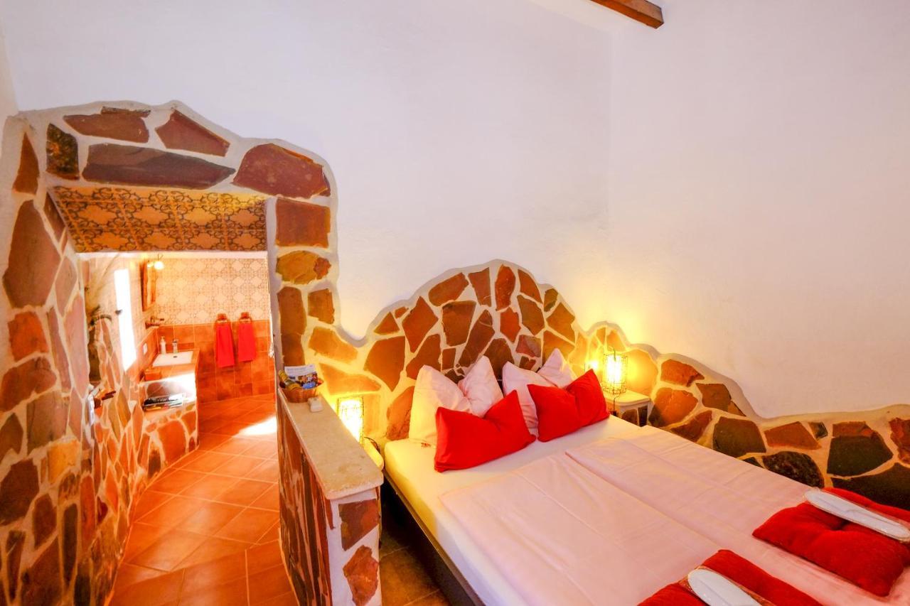 Finca El Romero Bed and breakfast Barbarroja