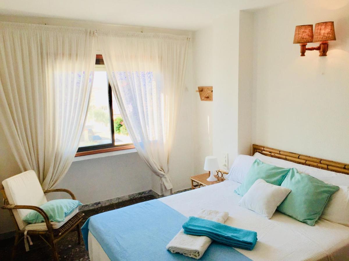 Peaceful In A Beachfront Complex Apartment
