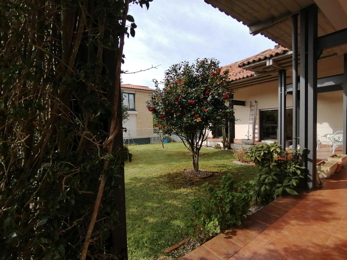 Casatelvallanes Villa *