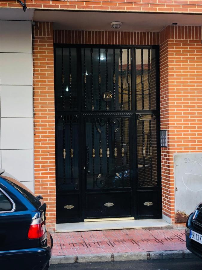 Calle Concordia 128 *