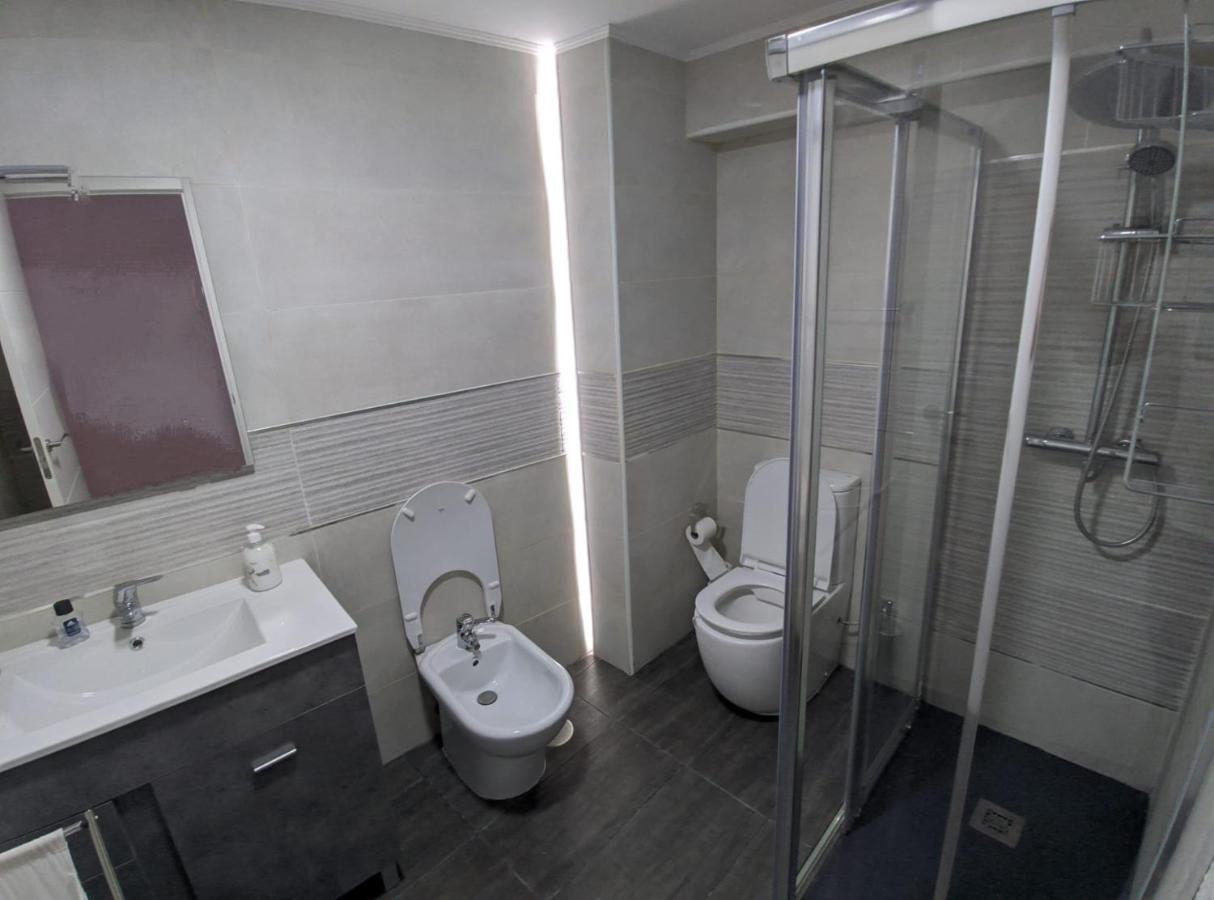 En Casa Nueva Y Moderna Habitación en casa particular Cullera