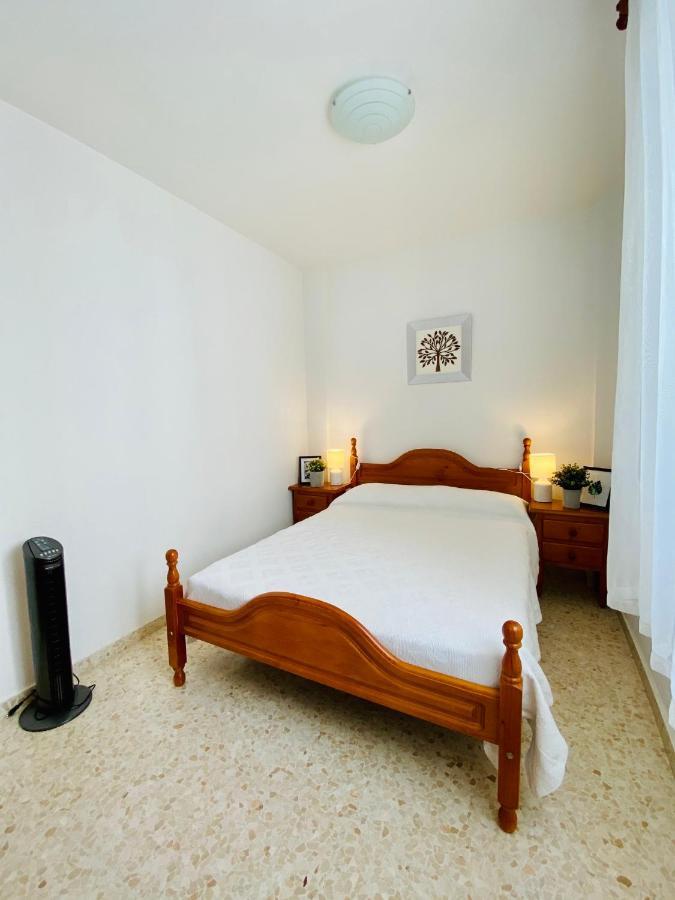 Chipiona/casa Adosada/centrico+playa/5plazas/garaje/ Holiday home