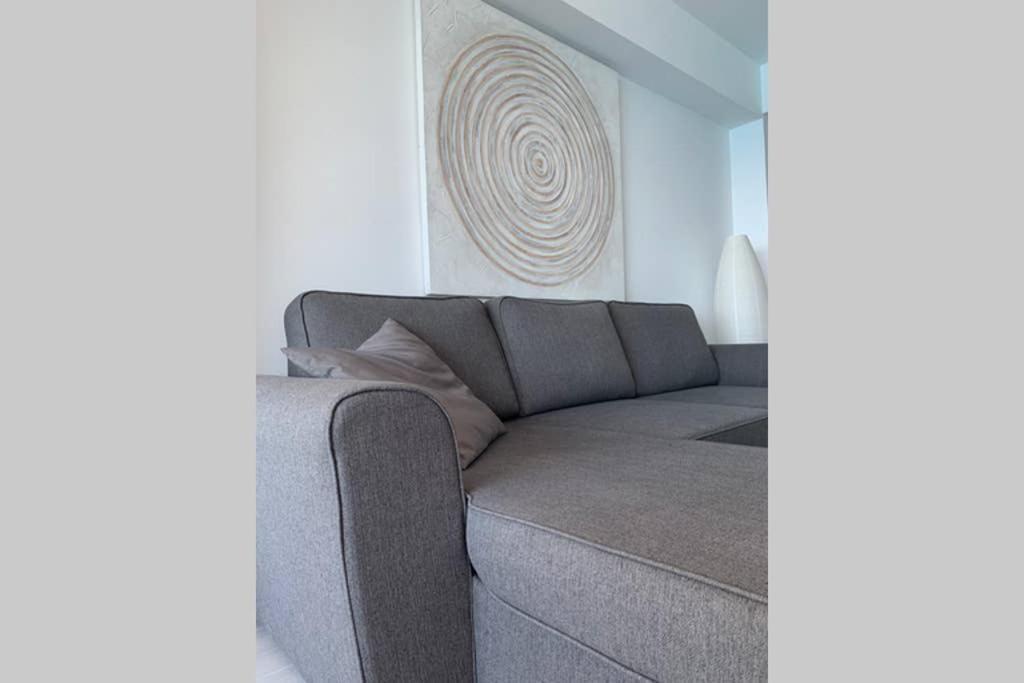 Apartamento Playa Albufereta. Espectaculares Vistas Al Mar. Alicante
