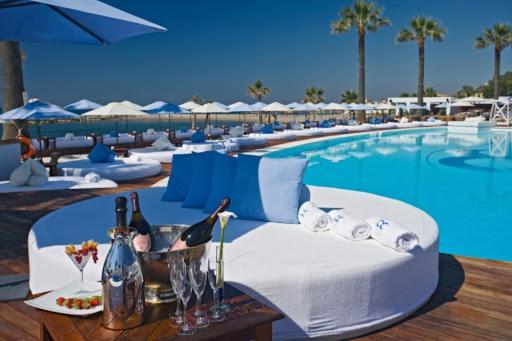 First Line Puerto Banus Harbour, 3 Bedroom Luxury Apartment, Apartment Marbella
