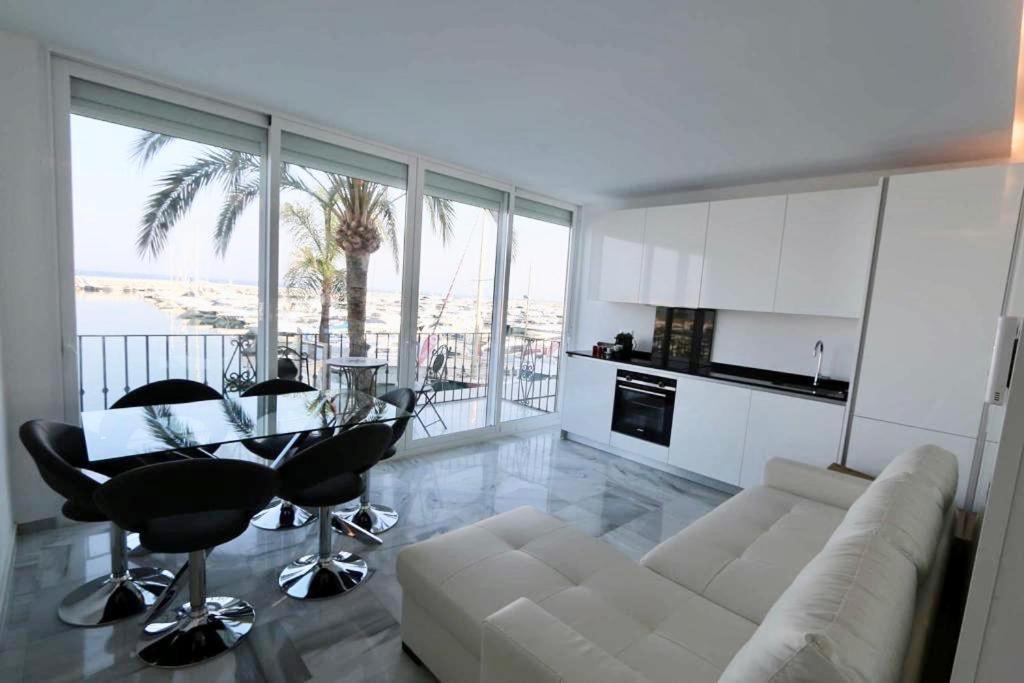 Apartment First Line Puerto Banus Harbour, 3 Bedroom Luxury Apartment,