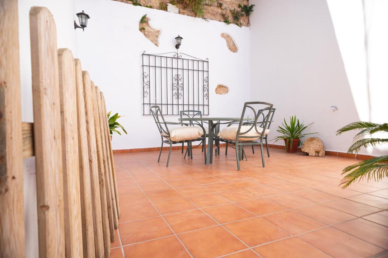 Casa Con Parking A 500m Del Tajo De *