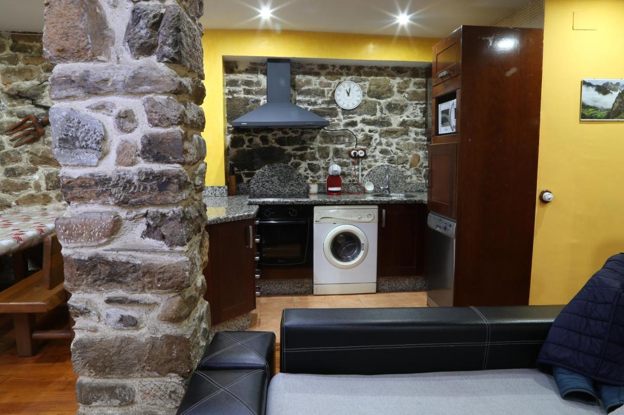 Casa rural Madreselva Navelgas