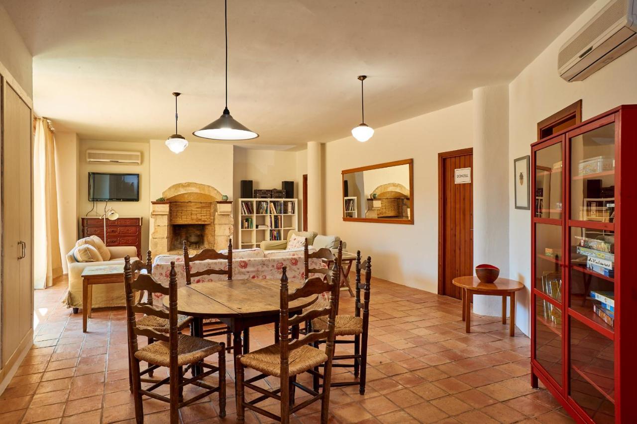 Country house Mas La Ginesta - Ideal Per Families Amb Infants Borrassa