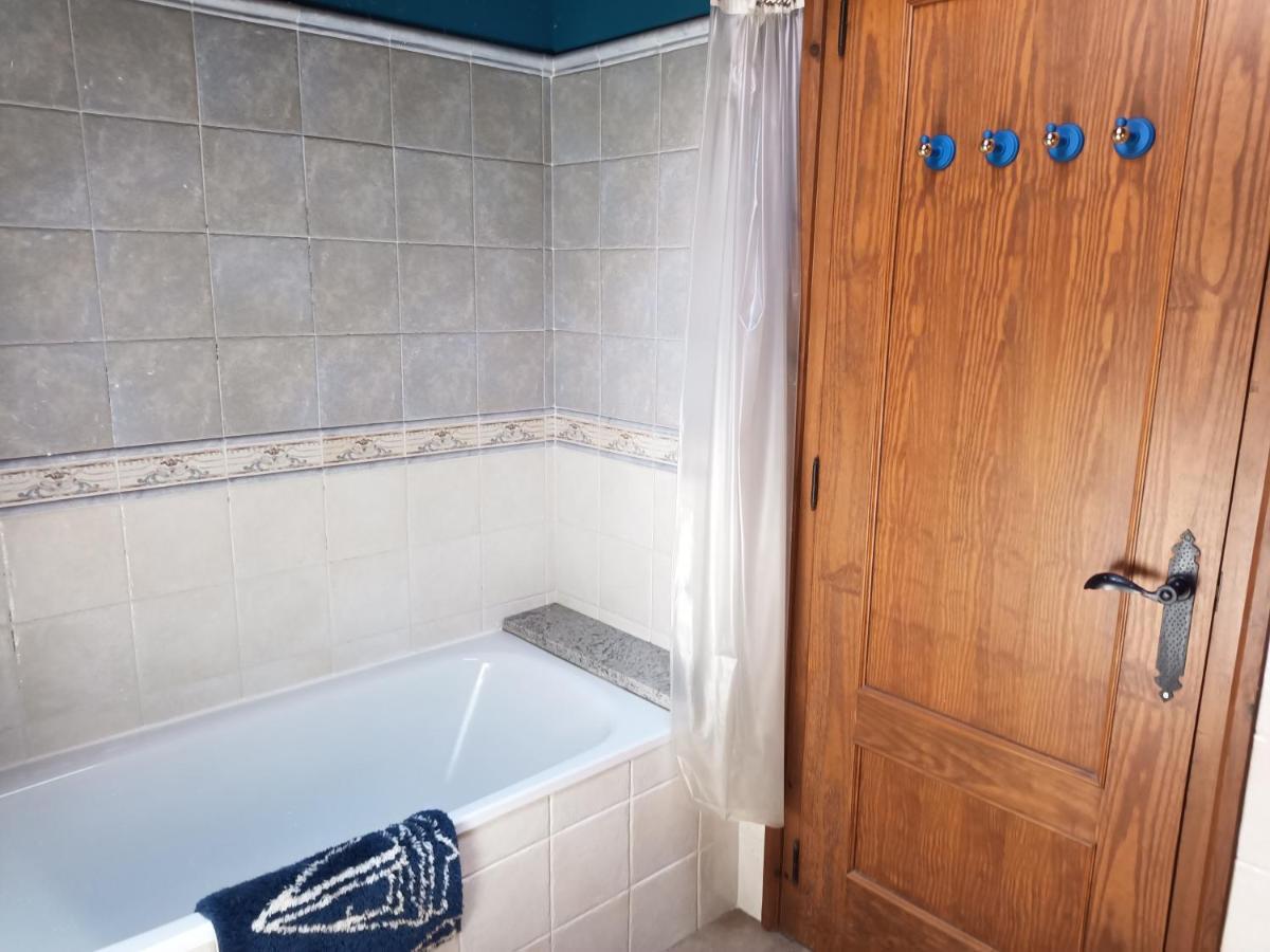 Homestay Casa Rous *