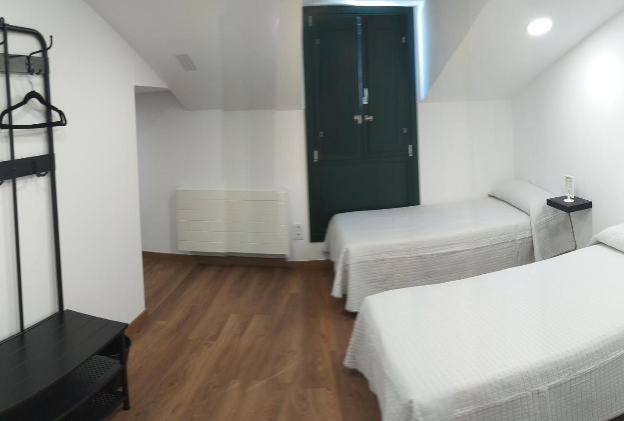 Huellas Albergue-turístico Pensión Portomarín