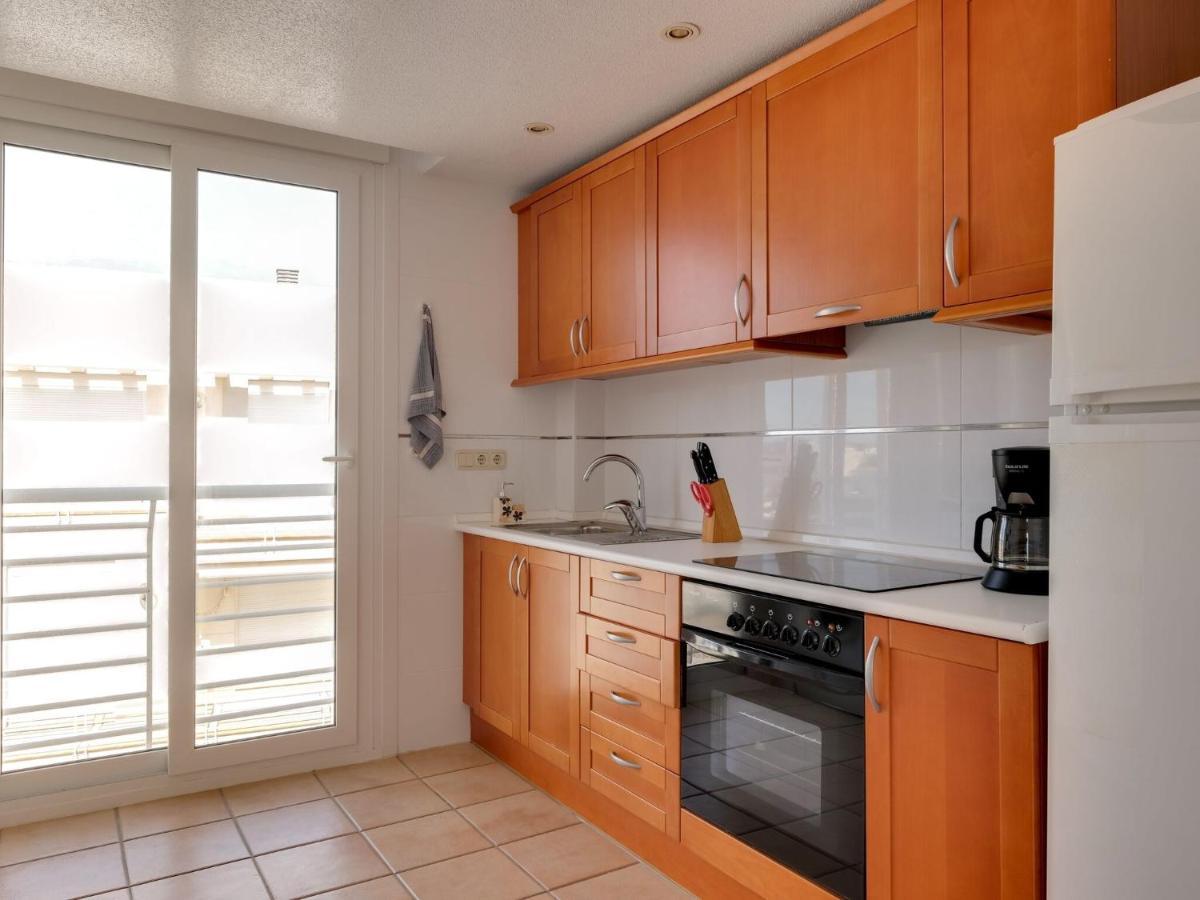 Quaint Close To The Seabeach *