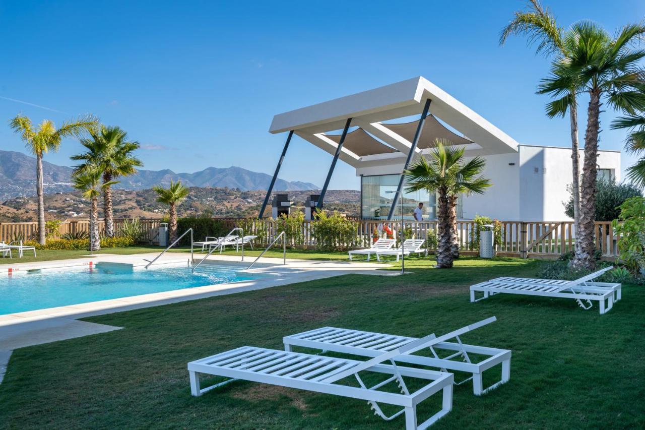 Casa La Cala - Brand New - - Marbella - Malaga Area 2 Or 3 Bedroom *