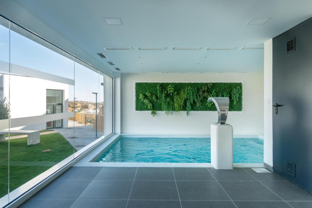 Casa La Cala - Brand New - - Marbella - Malaga Area 2 Or 3 Bedroom *