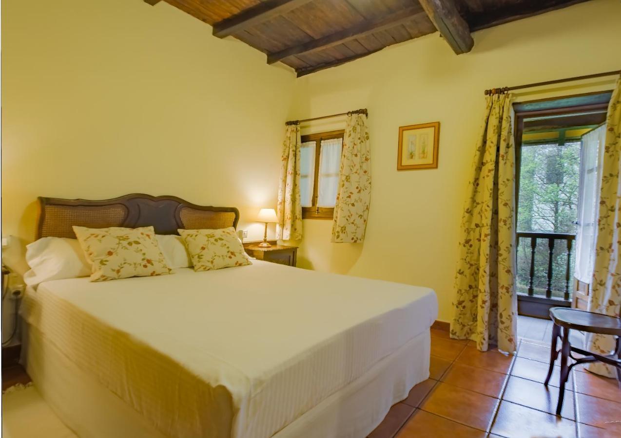 Corrada Torales Country house *