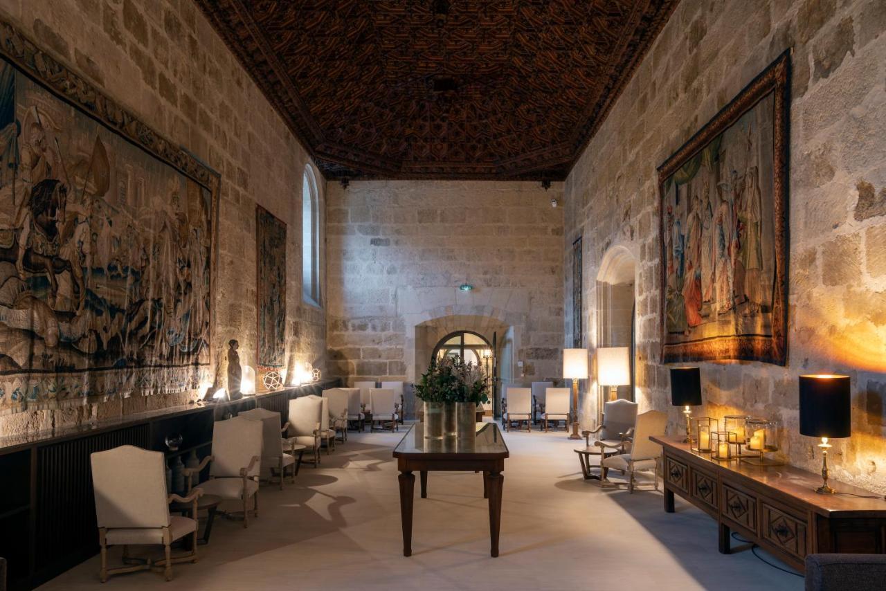 Hotel De Turismo De 5*