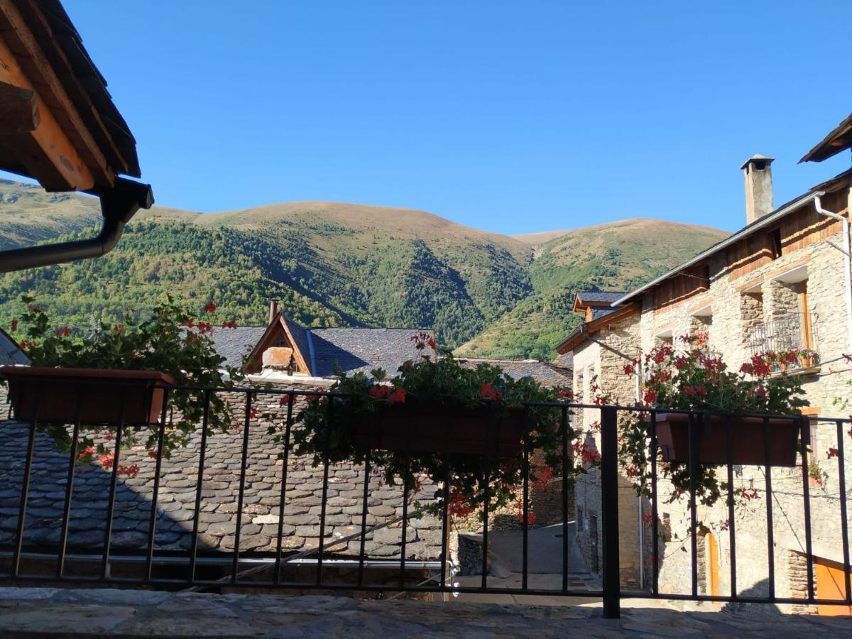 Casa Font De Seuri Saurí