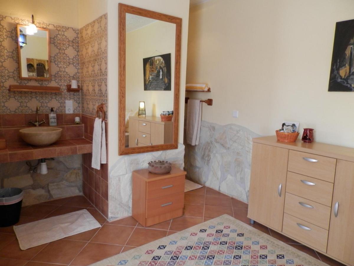 Finca El Romero Bed & Breakfast