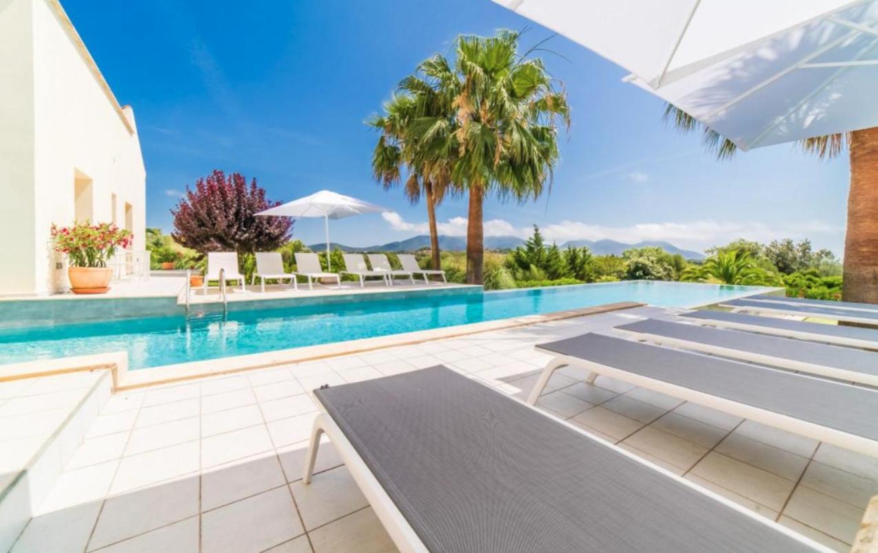 Son Sard Holiday home