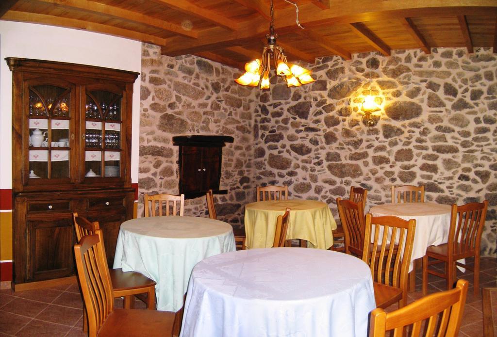 Casa Os Carballas * Merille