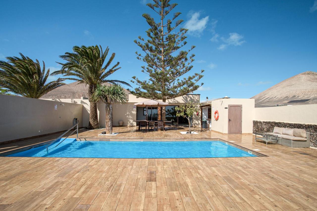Santana Villa
