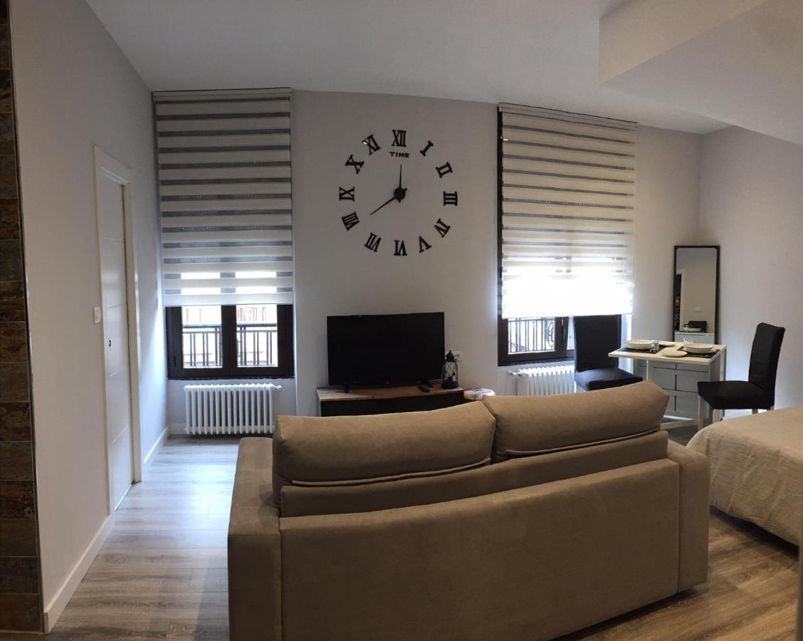 Estudio Gvsm * Leon