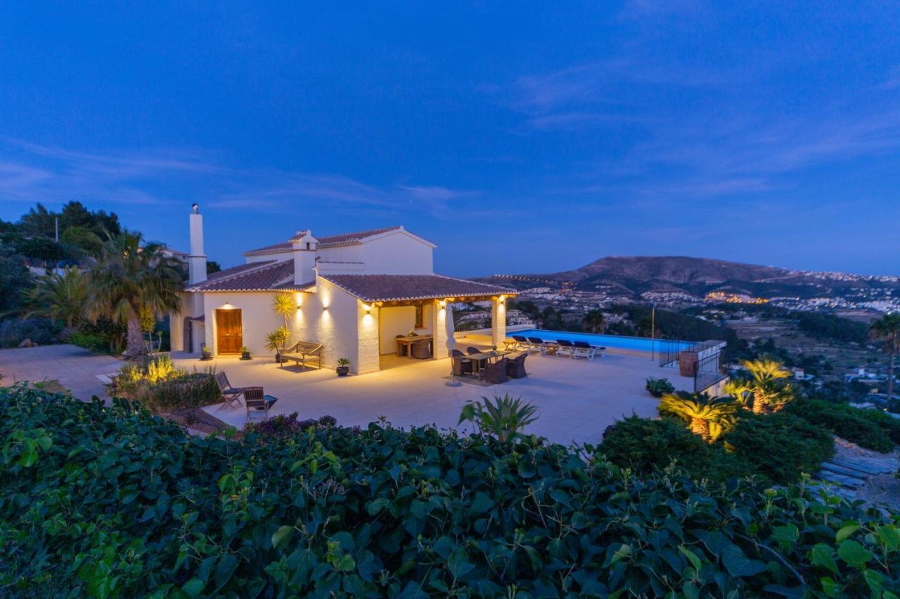 Villa Luxury With Panoramic Views Over Moraira *