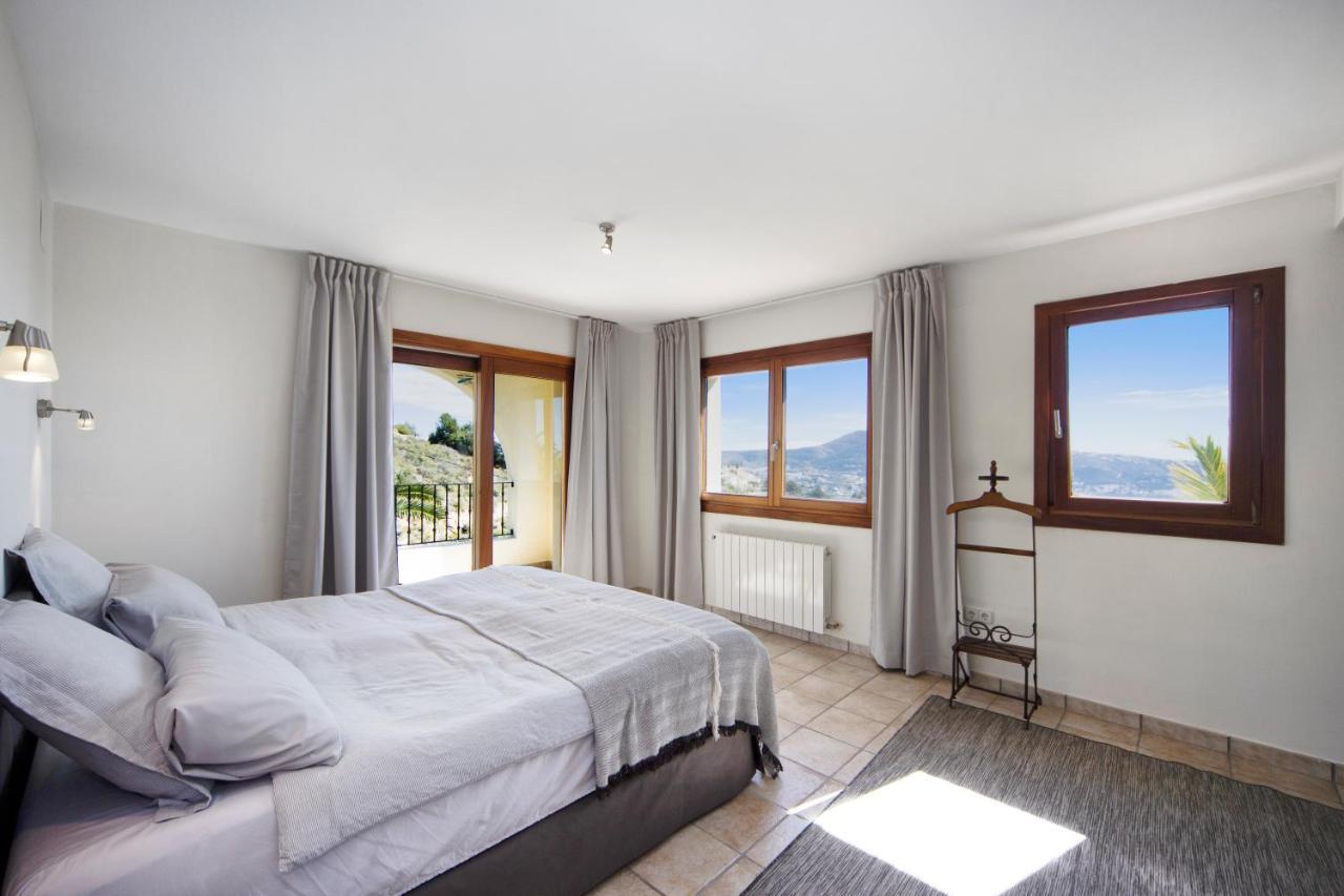 Luxury With Panoramic Views Over Moraira