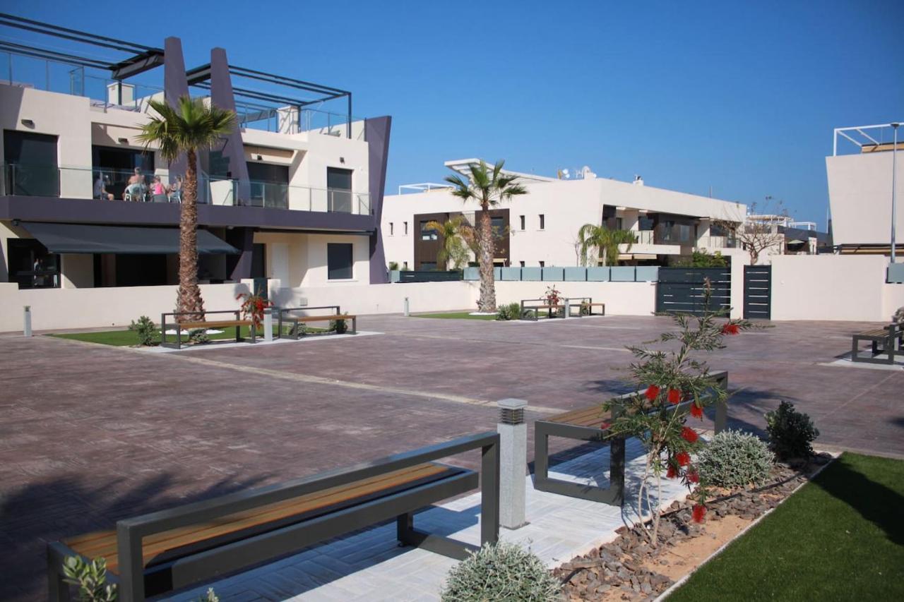 Playa Elisa Costa 819 - Pool View 400m From Mil Palmeras *