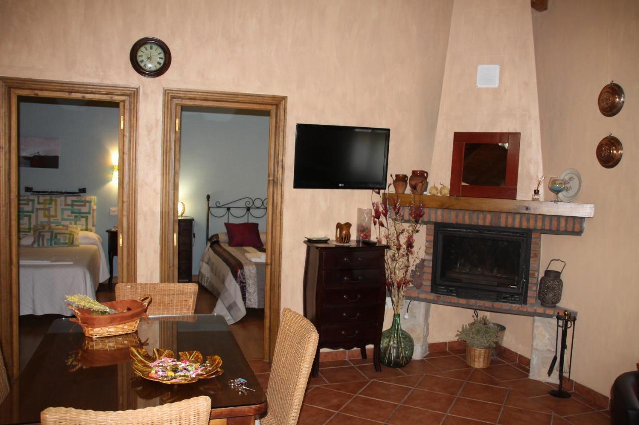 Casitas De La Velilla Pedraza
