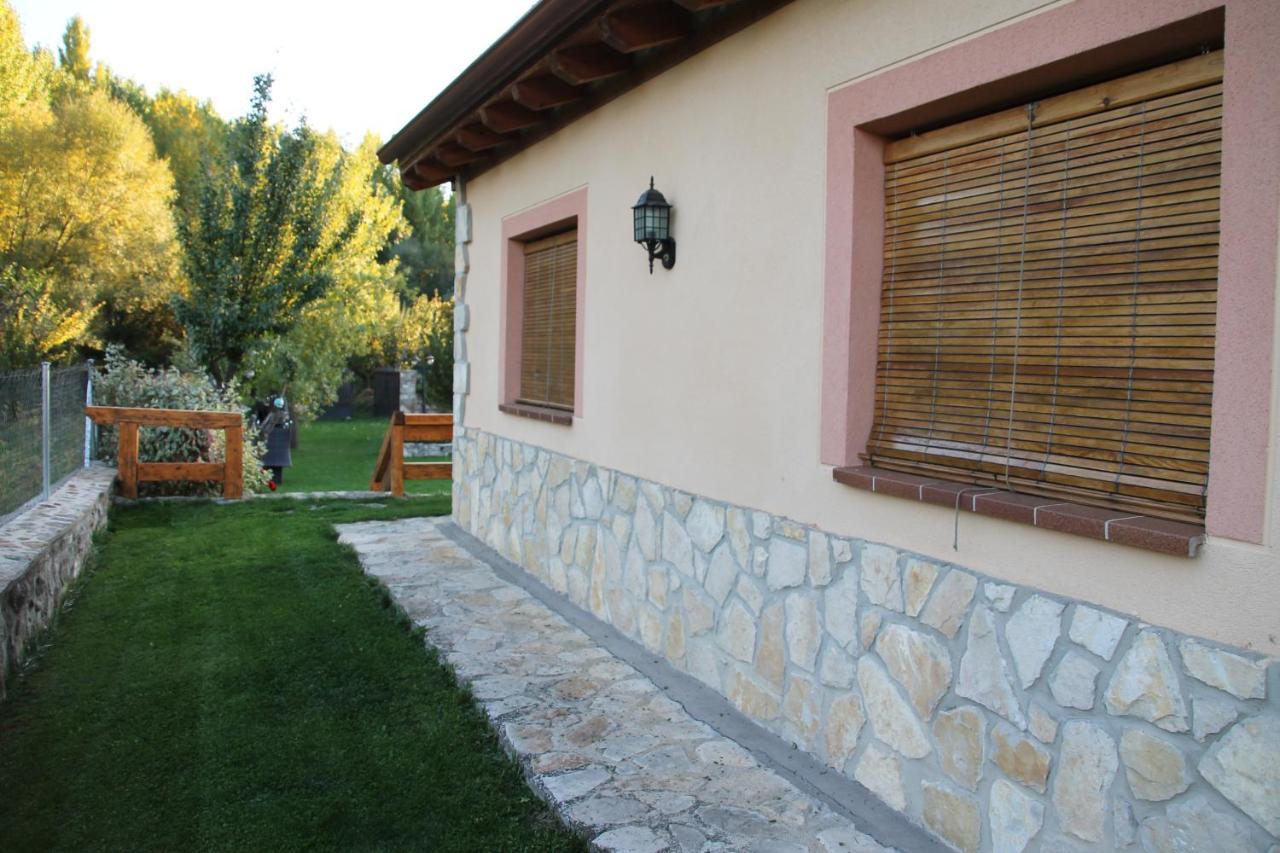 Casitas De La Velilla * Pedraza