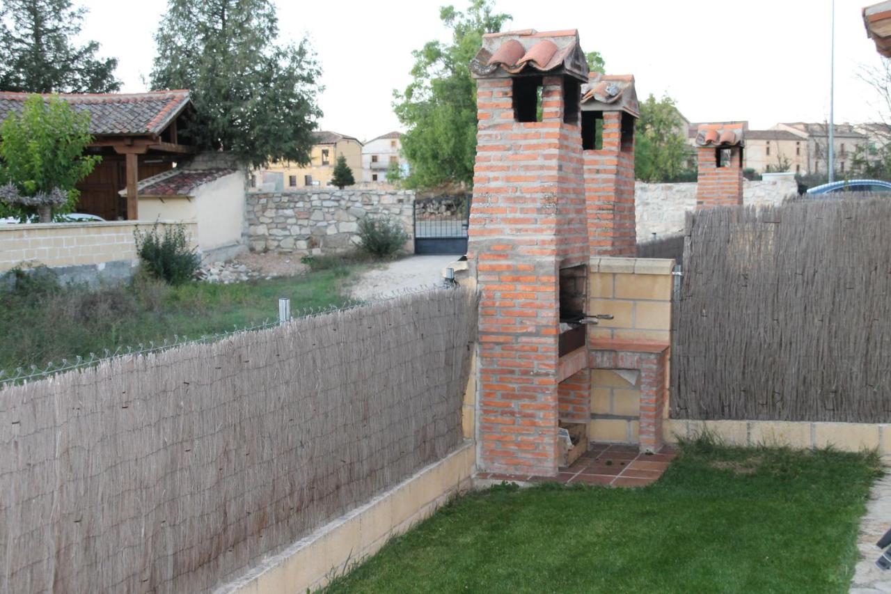 Casitas De La Velilla Pedraza