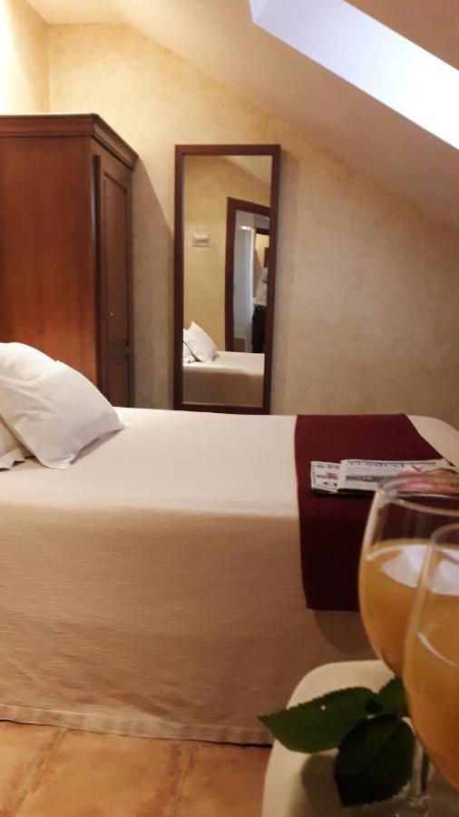Hotel Jardin De La Abadia 4*