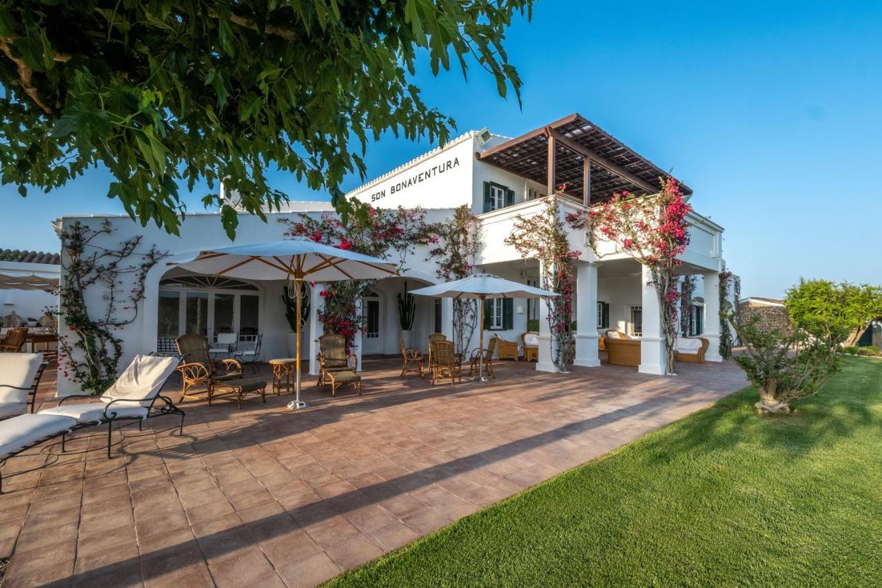 Magnificent Finca With Mini-golf, Padel Court, Hot Tub & 2 Pools *