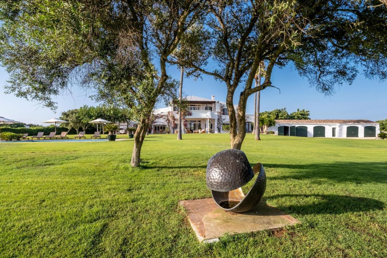 Magnificent Finca With Mini-golf, Padel Court, Hot Tub & 2 Pools Villa