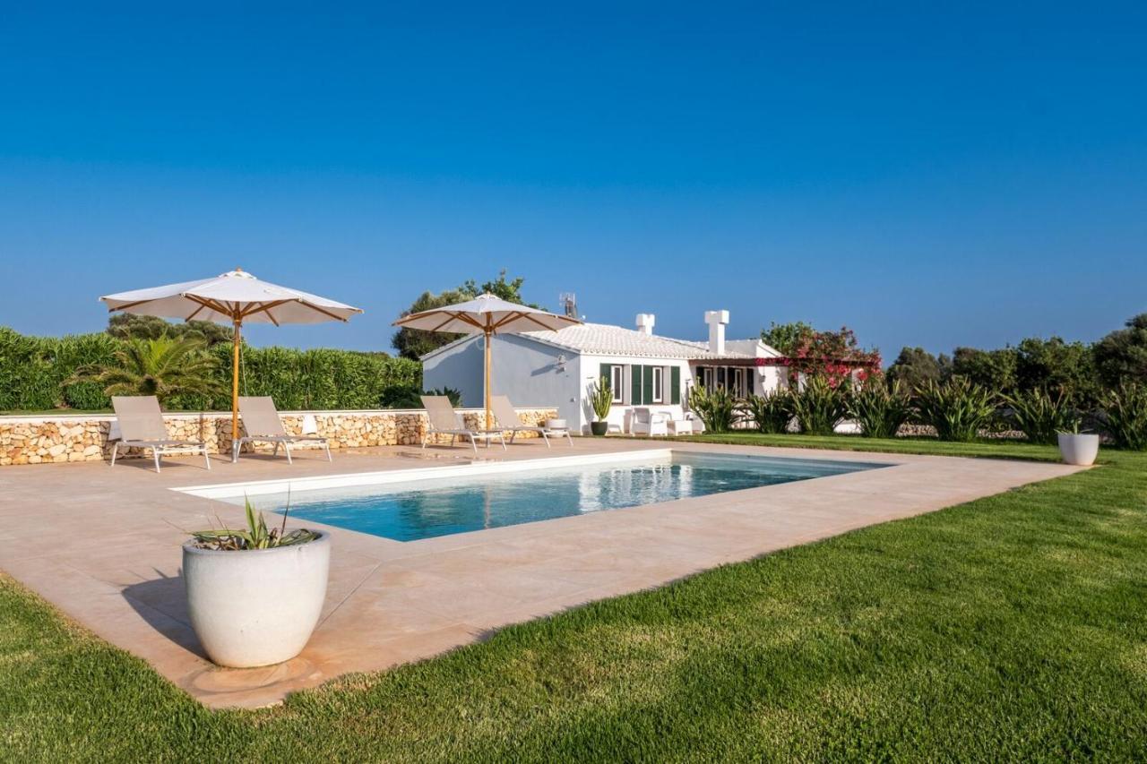 Magnificent Finca With Mini-golf, Padel Court, Hot Tub & 2 Pools * Sant Lluís