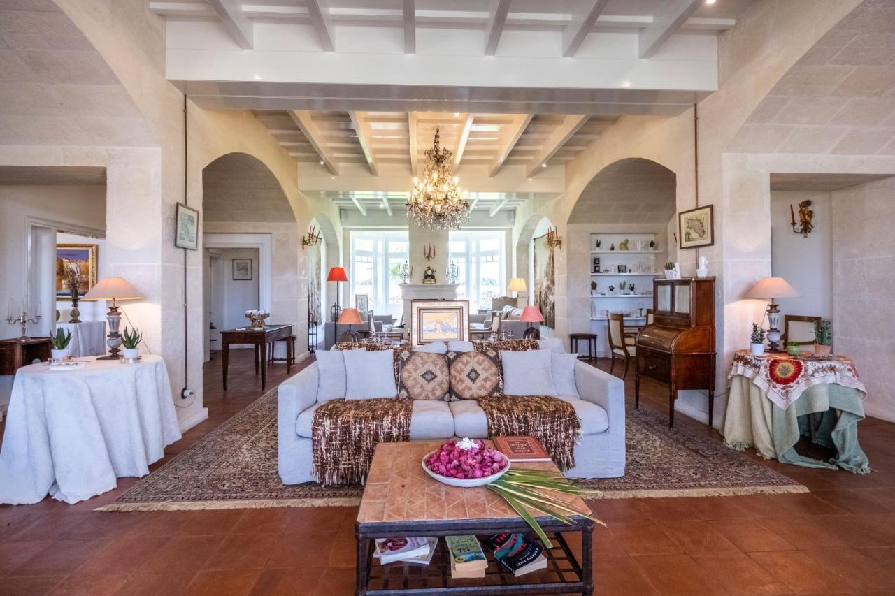 Magnificent Finca With Mini-golf, Padel Court, Hot Tub & 2 Pools Villa