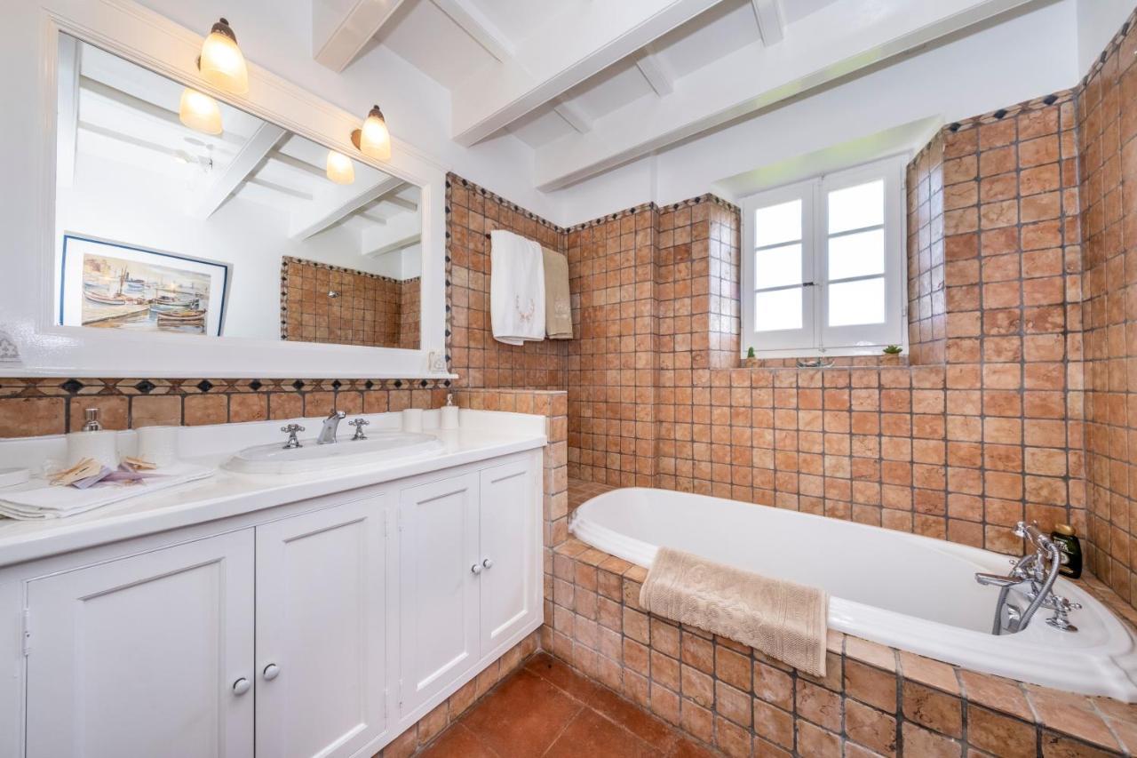 Magnificent Finca With Mini-golf, Padel Court, Hot Tub & 2 Pools Villa Sant Lluís