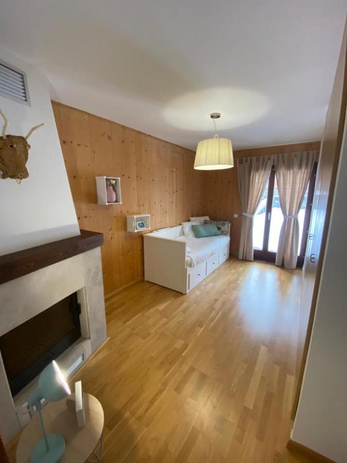 Apartment Fantastico Con Jardin En Vut Hu-20-007