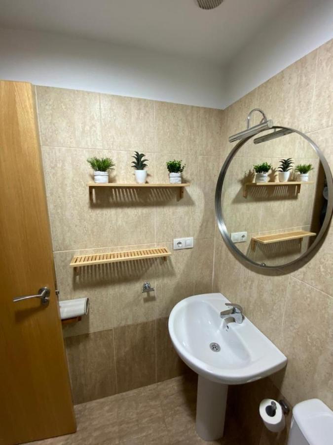 Fantastico Con Jardin En Vut Hu-20-007 Apartment
