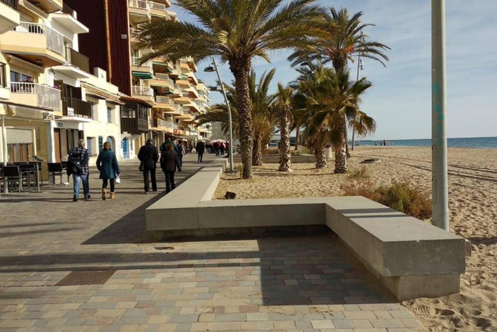 Apartamento En A 100m De La Playa Apartment Calafell