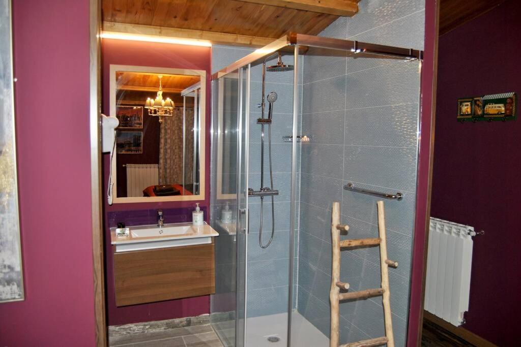 Mansion Alejandra Con Piscina Y Jacuzzi Holiday home Collado Mediano